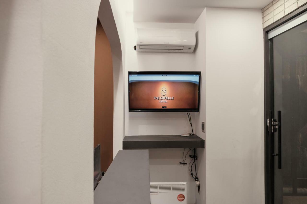 The Capsule Myeongdong Hostel Seoul Bagian luar foto